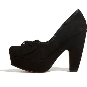 Seychelles Ampersand